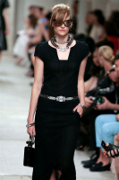 Черное платье Chanel