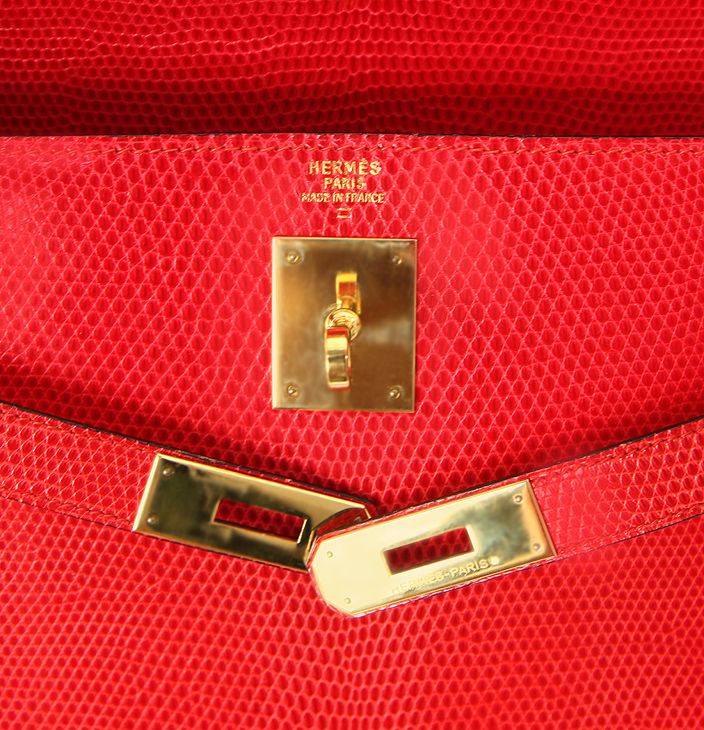Красная сумка Hermès Kelly 32 из кожи ящерицы