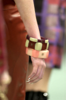 Коричневый браслет Chanel