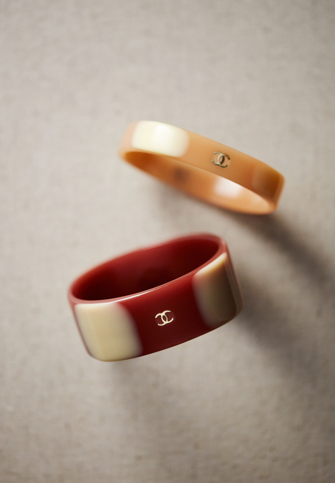 Коричневый браслет Chanel