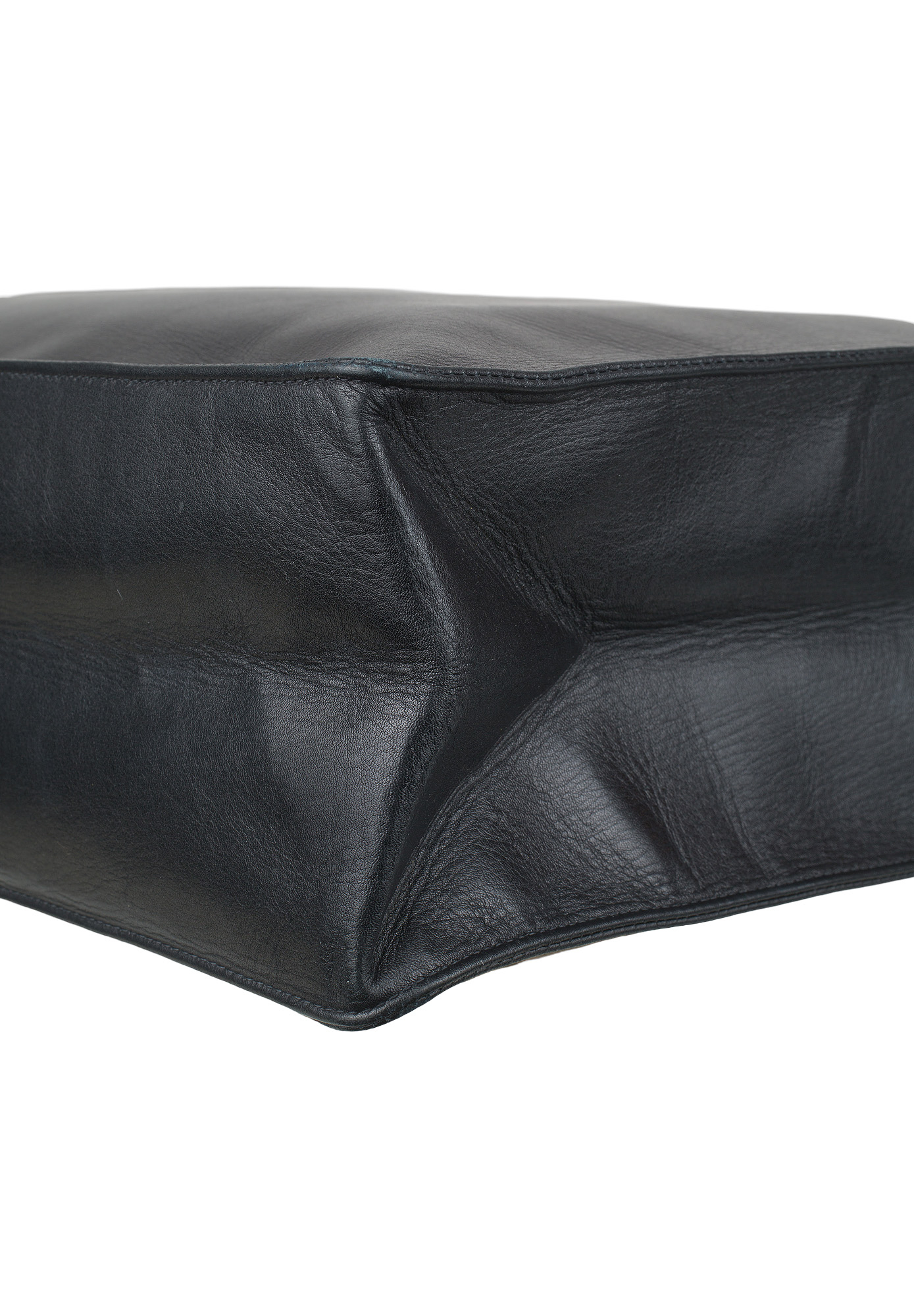 Черная сумка-шоппер Chanel