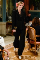 Редчайшая бакелитовая сумка-парфюм Chanel