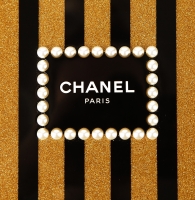 Редчайшая бакелитовая сумка-парфюм Chanel