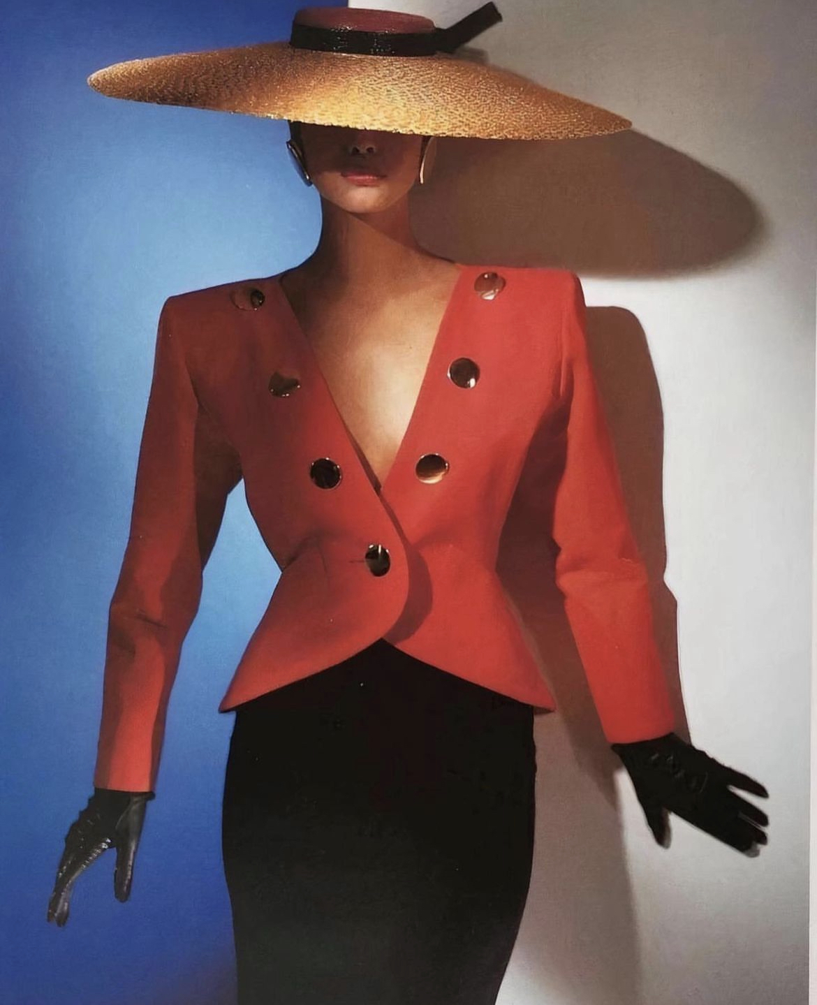 Коралловый жакет Saint Laurent