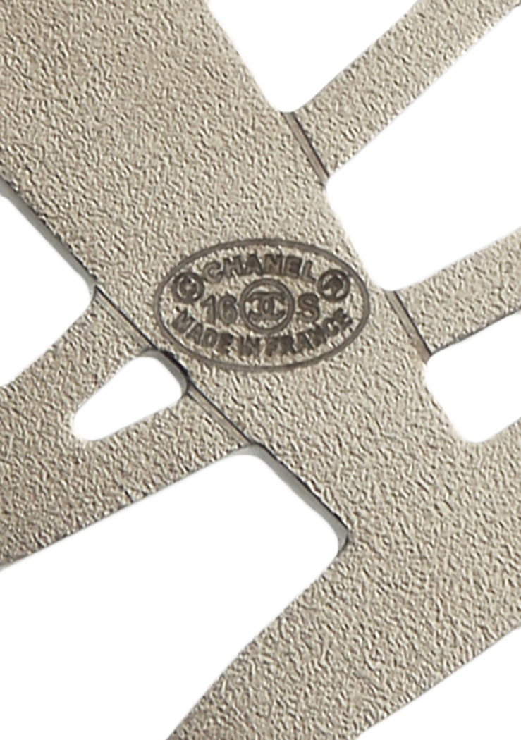 Брошь Chanel с самолётами