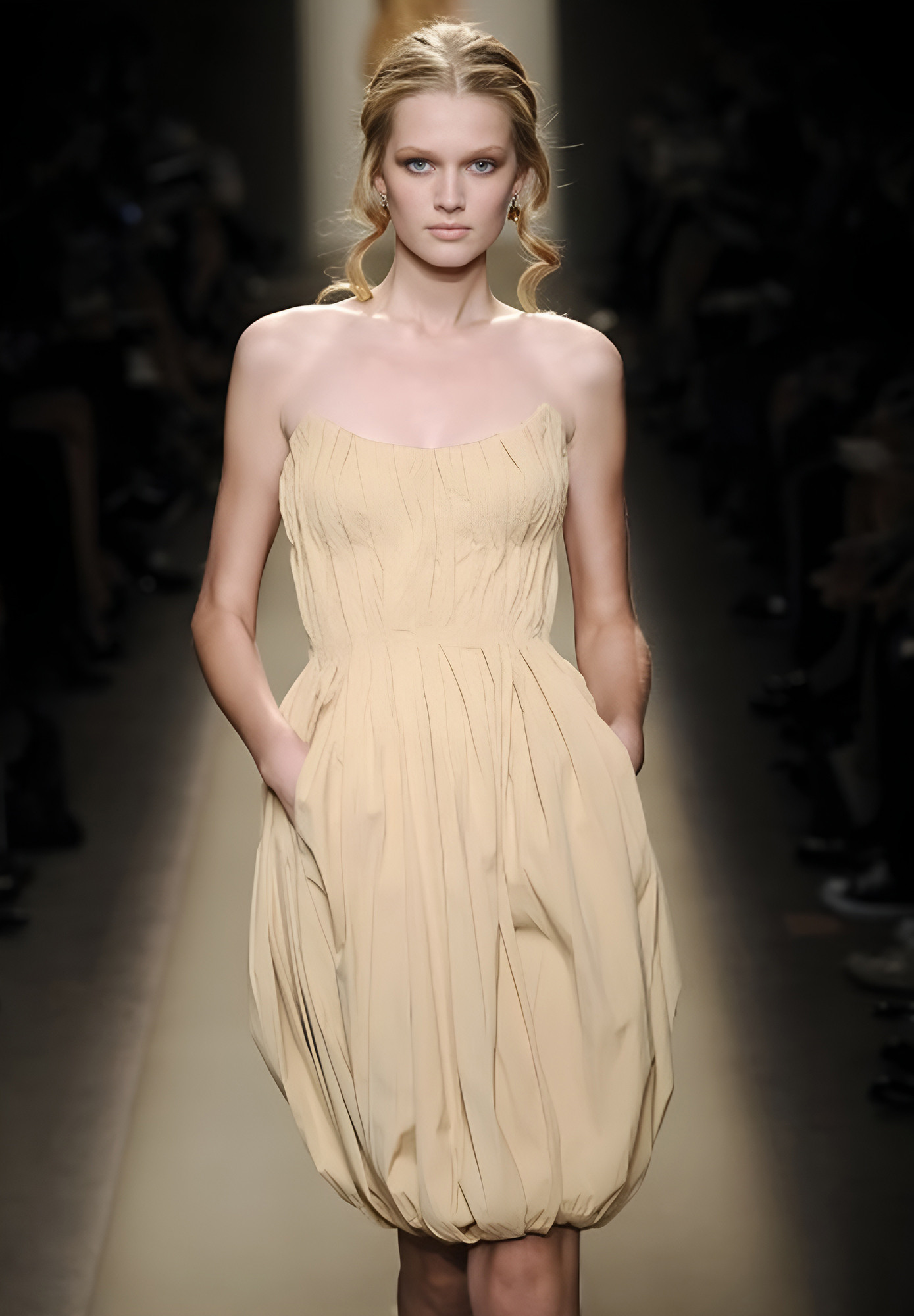 Корсетное платье Bottega Veneta