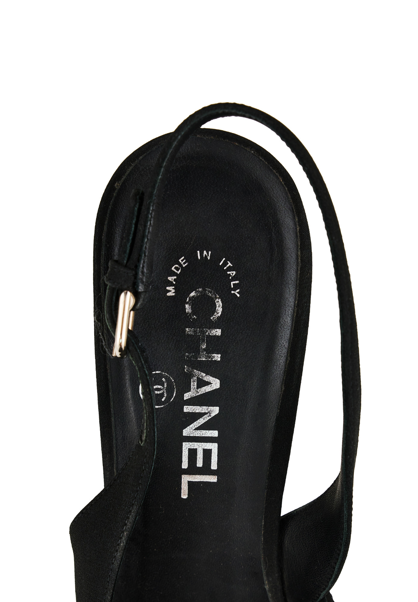 Черные туфли Chanel с жемчужиной
