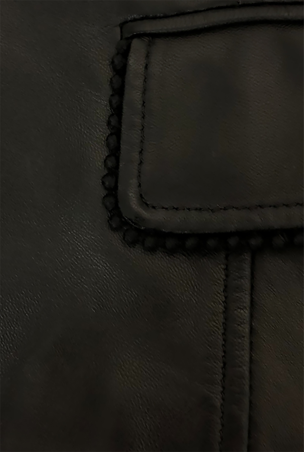 Чёрный кожаный жакет Valentino