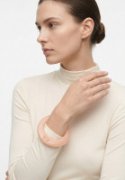Розовый браслет Chanel