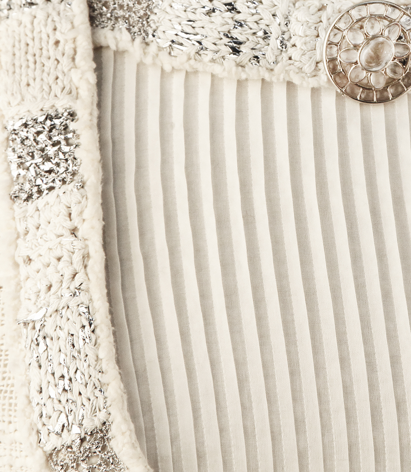 Белое твидовое платье Chanel