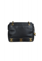 Сумка Chanel с логотипами 