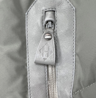 Серый пуховик Hermès