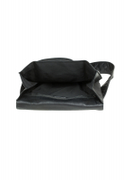 Черная сумка-мессенджер Chanel