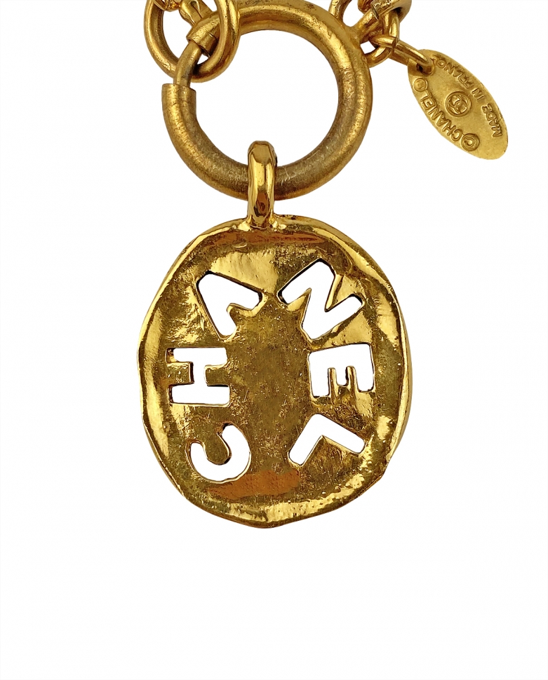 Колье Chanel с подвеской