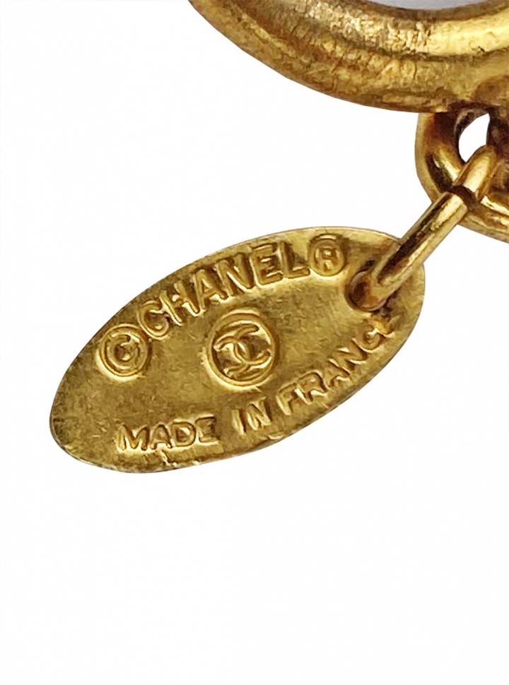 Колье Chanel с подвеской