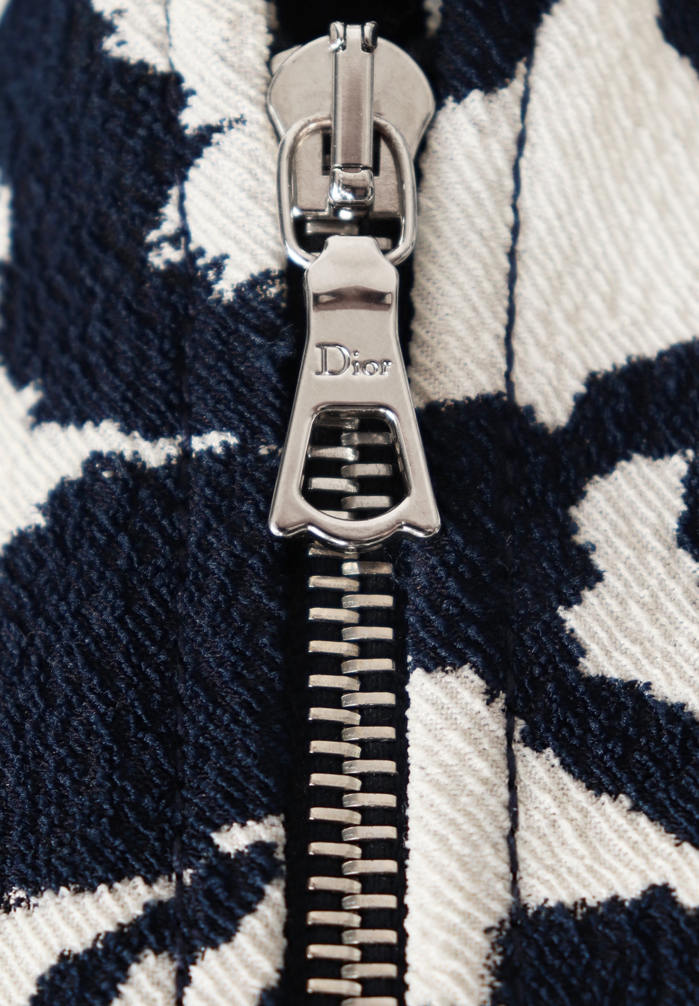 Пальто Christian Dior с абстрактным принтом