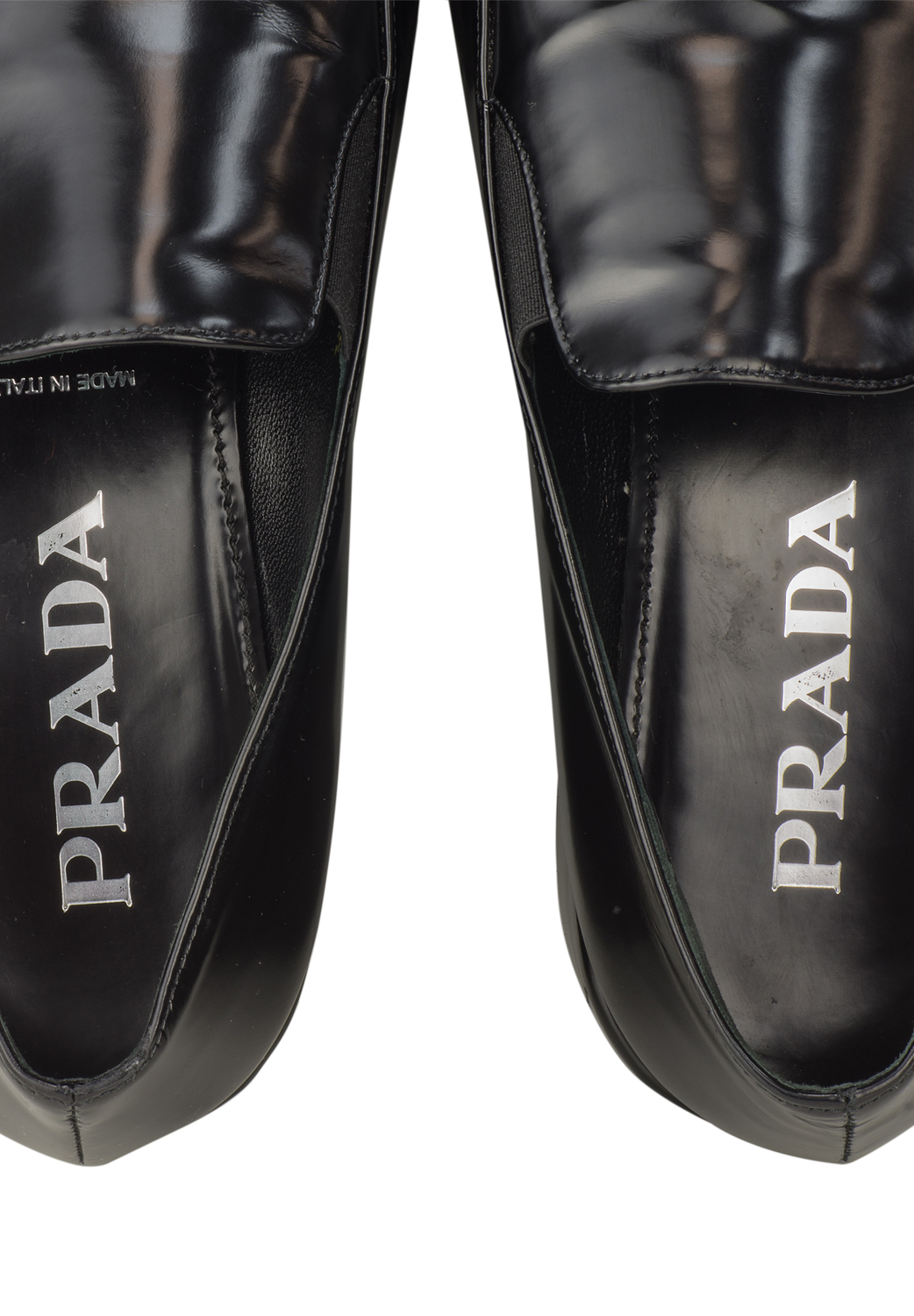 Чёрные ботинки на платформе Prada
