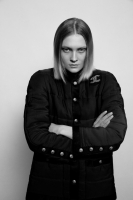 Стеганый шелковый бомбер Chanel