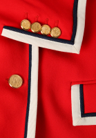 Костюм Gucci с черно-белой оторочкой