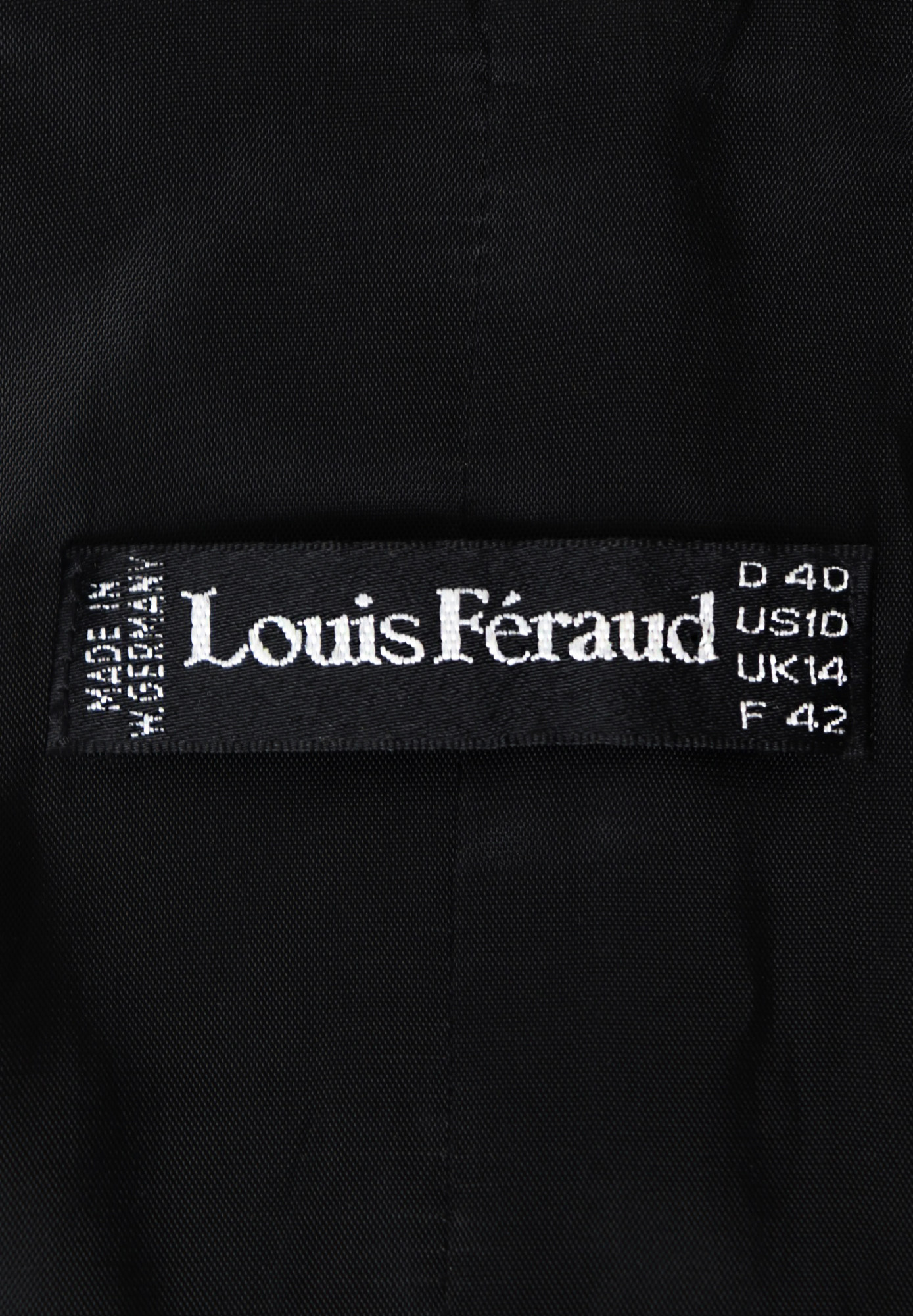 Черное платье Louis Féraud с ромбами