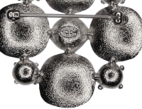 Брошь Chanel с прозрачными кристаллами