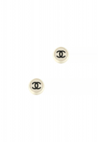 Белые клипсы Chanel