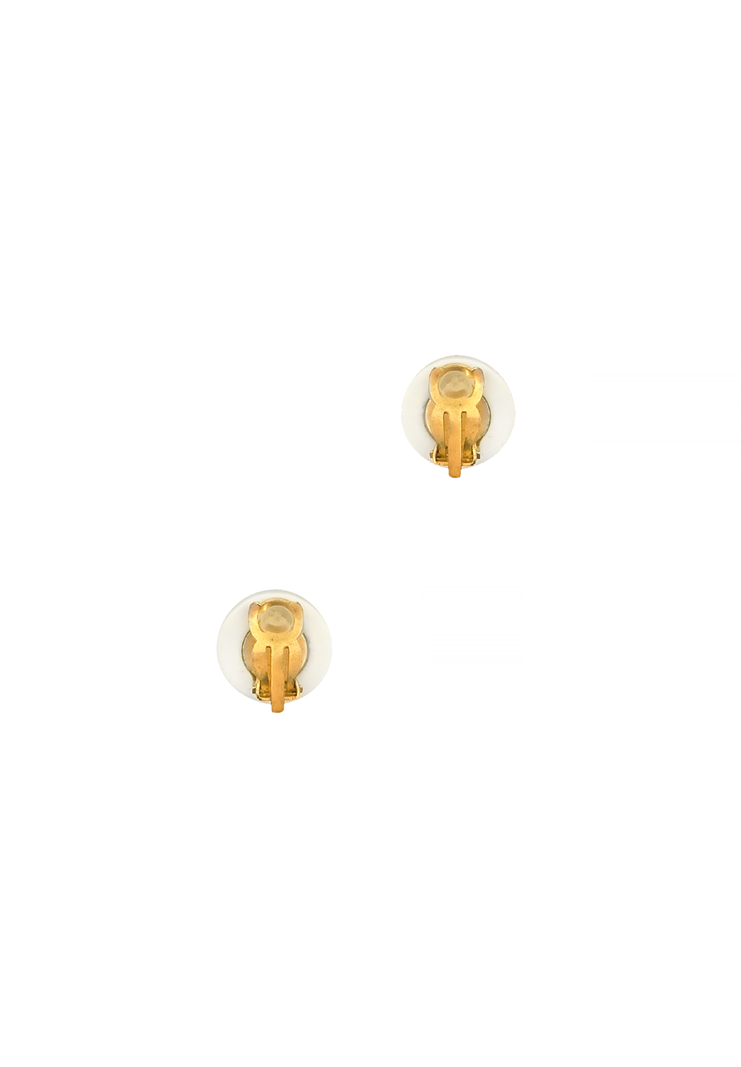 Белые клипсы Chanel