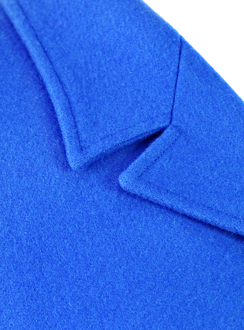 Сине-голубой жакет Chanel с пуговицами Gripoix