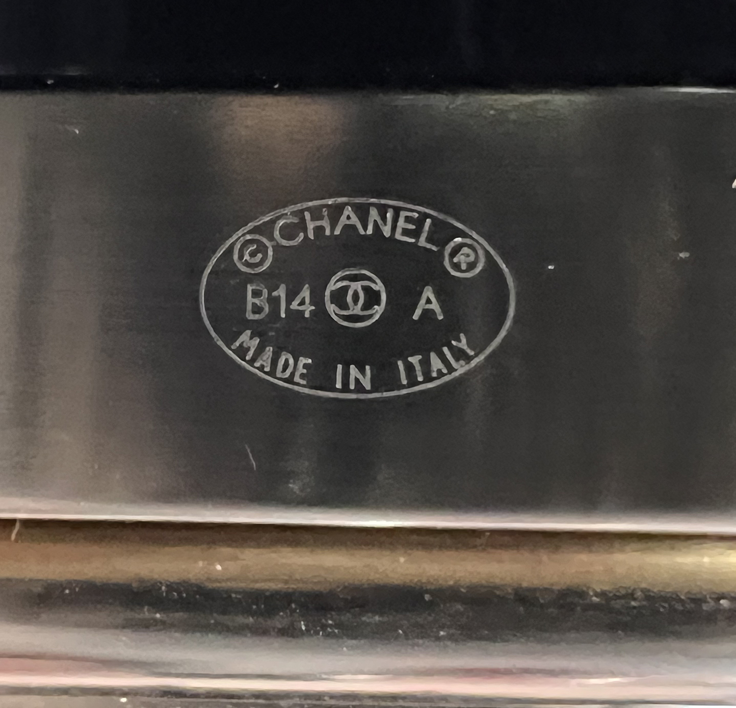 Браслет-кафф Chanel со звездой