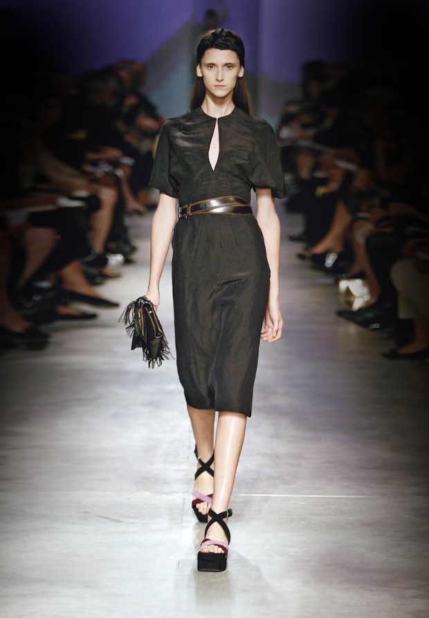 Темно-синяя повязка на голову Prada