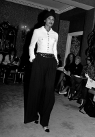 Укороченный жакет Chanel из мягкой шерсти