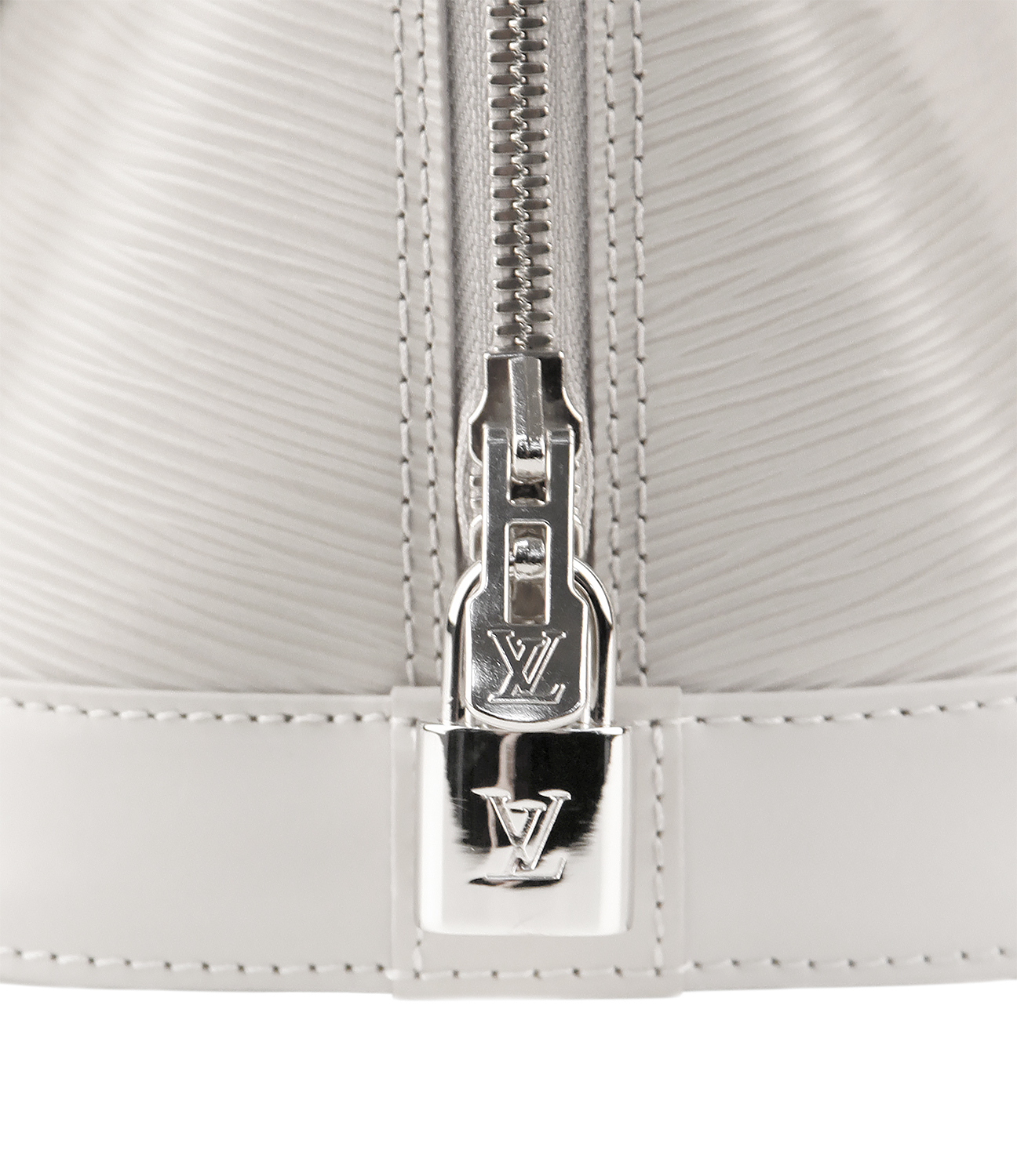 Серая сумка Louis Vuitton Alma PM Epi