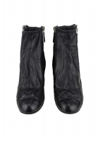 Стеганые ботильоны Chanel