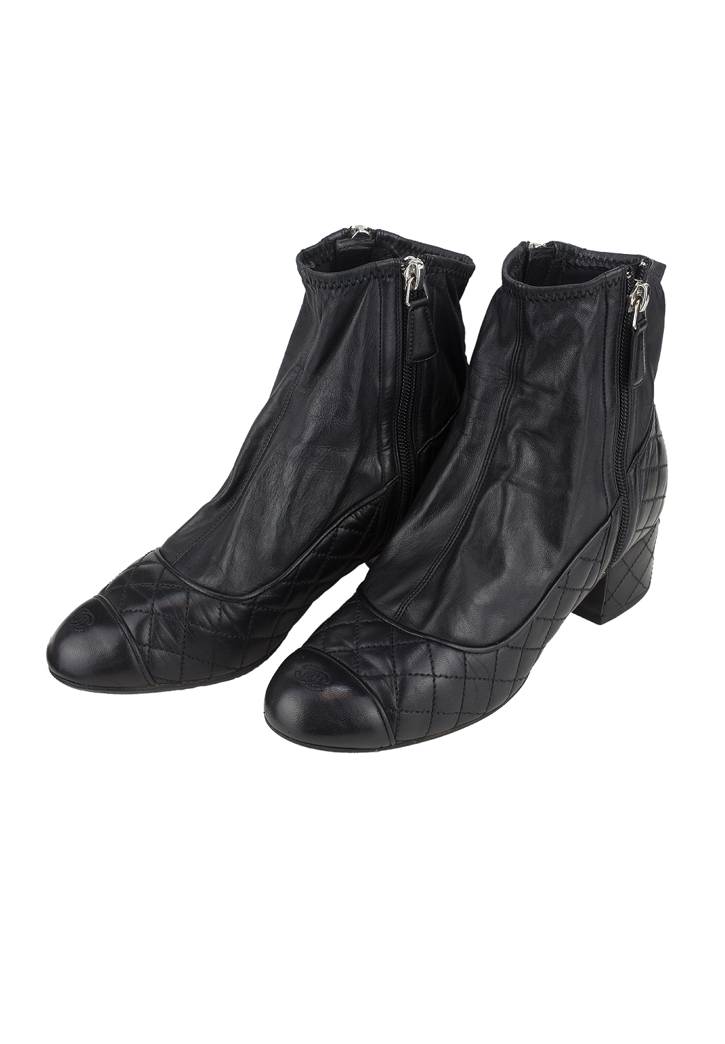 Стеганые ботильоны Chanel