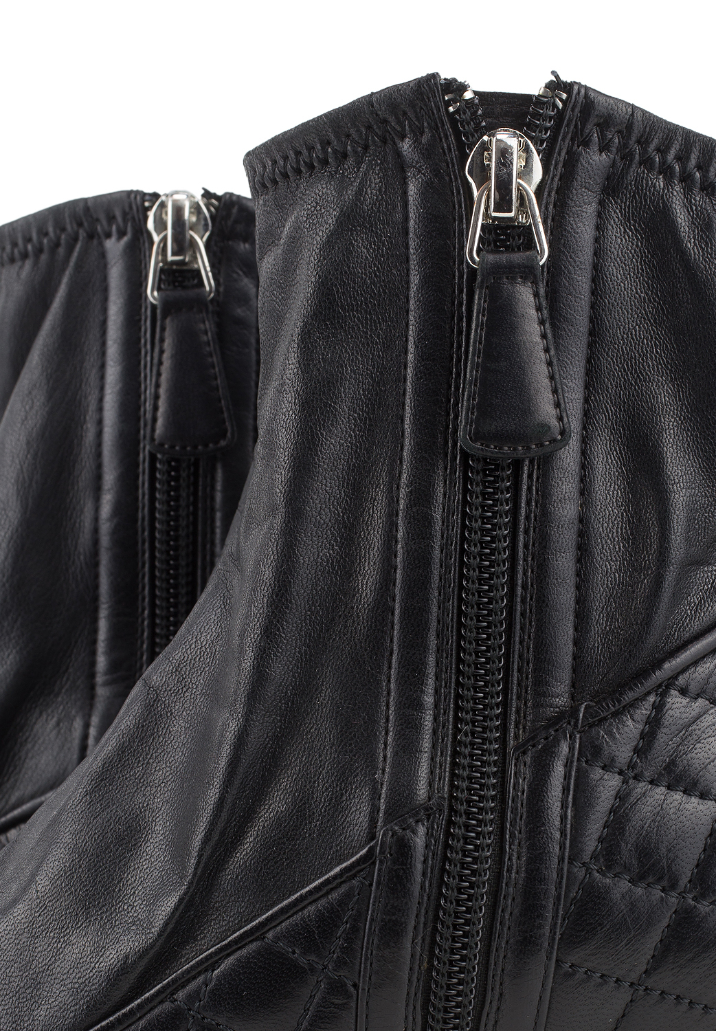 Стеганые ботильоны Chanel