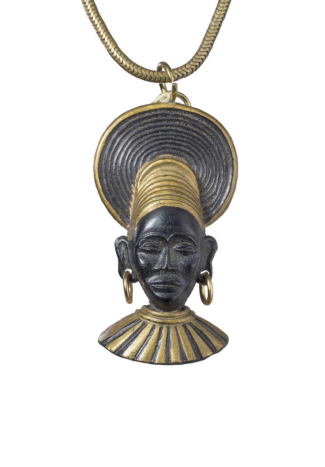 Винтажное колье с бюстом женщины