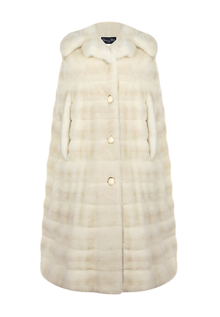 Кейп Christian Dior из меха норки