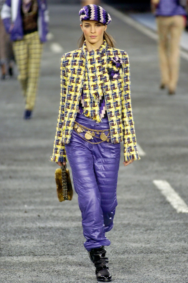 Фиолетовые спортивные брюки Chanel