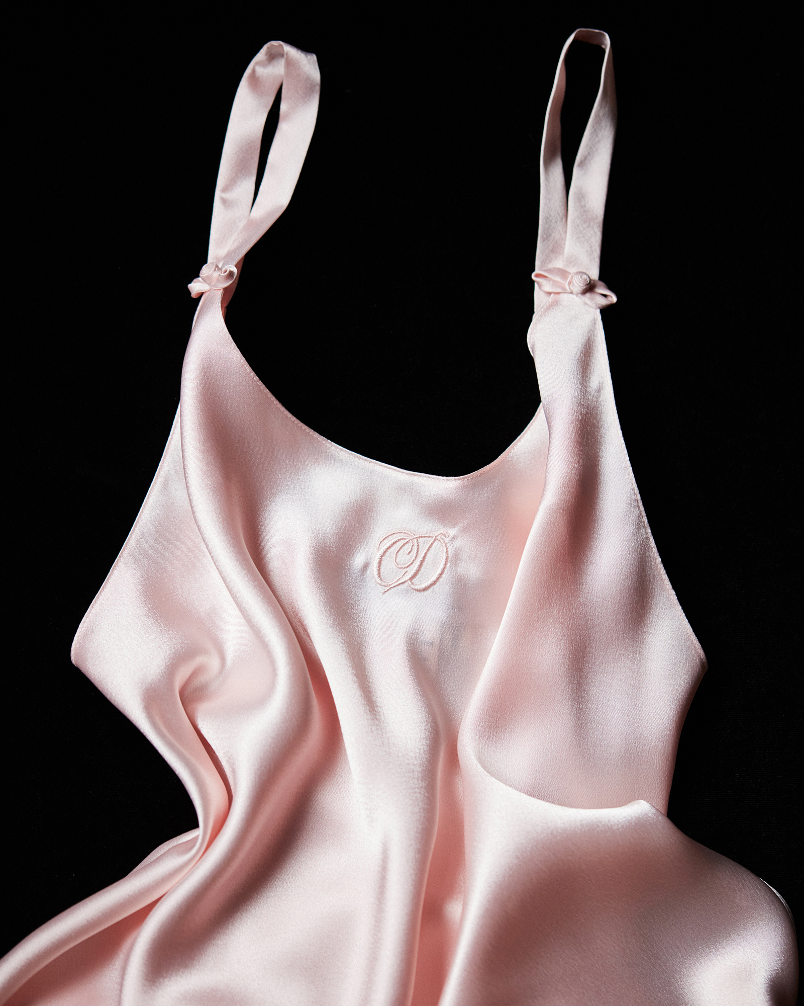 Светло-розовое платье Christian Dior