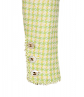 Твидовый жакет Chanel в салатовых тонах