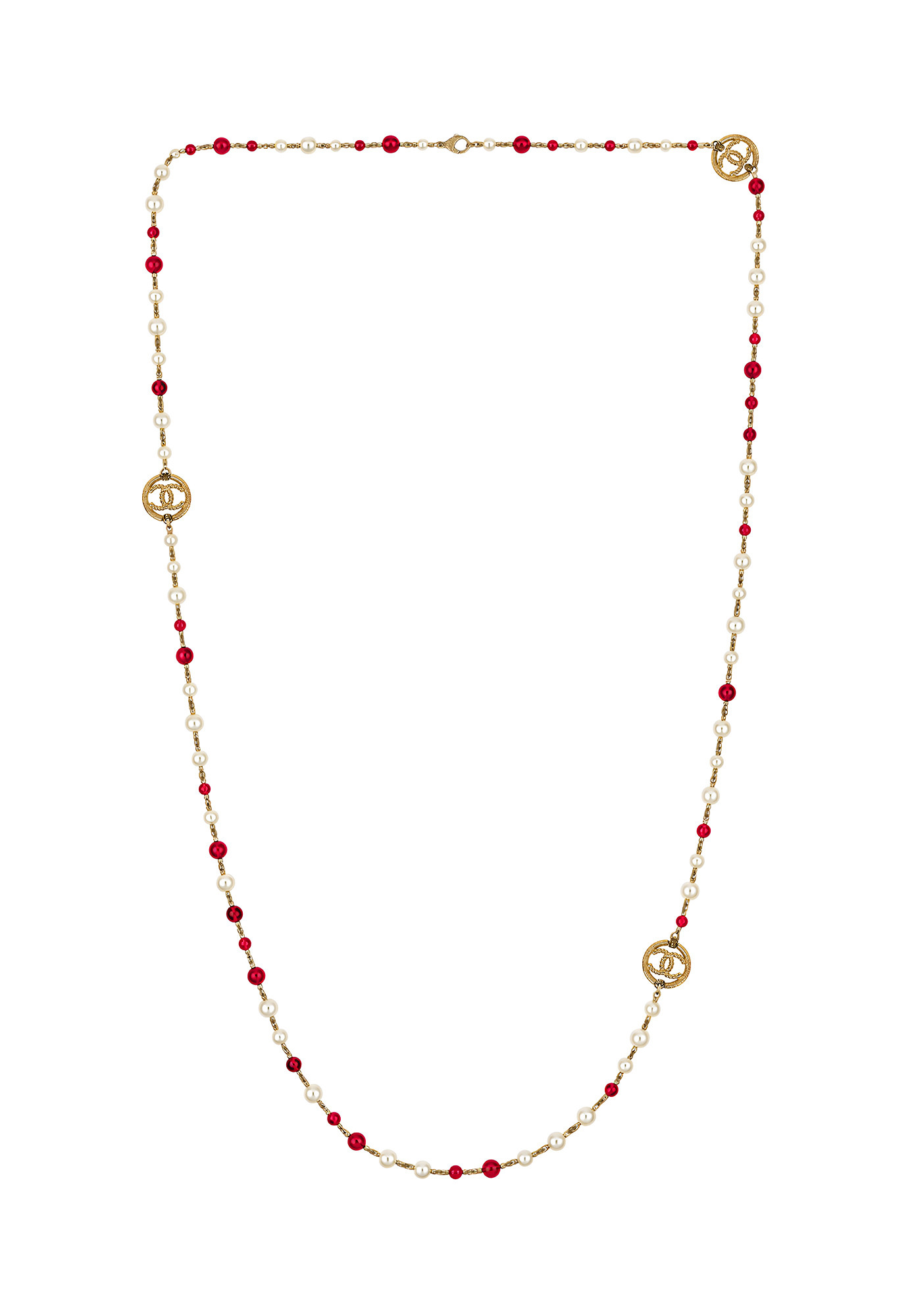 Колье Chanel с жемчугом и логотипами
