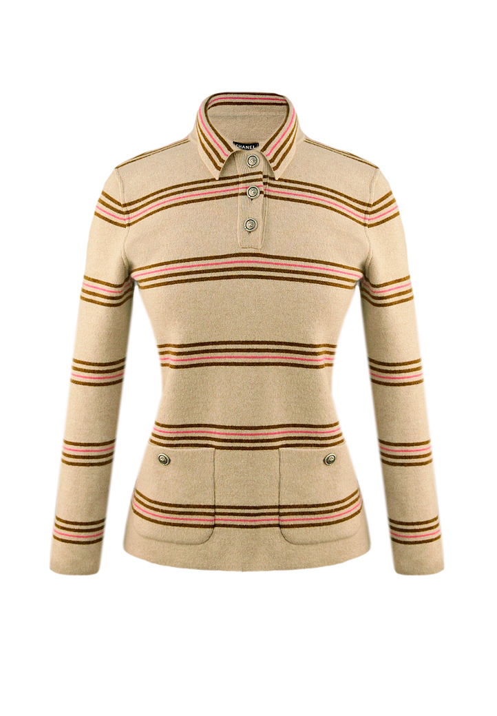 Свитер Chanel с пуговицами