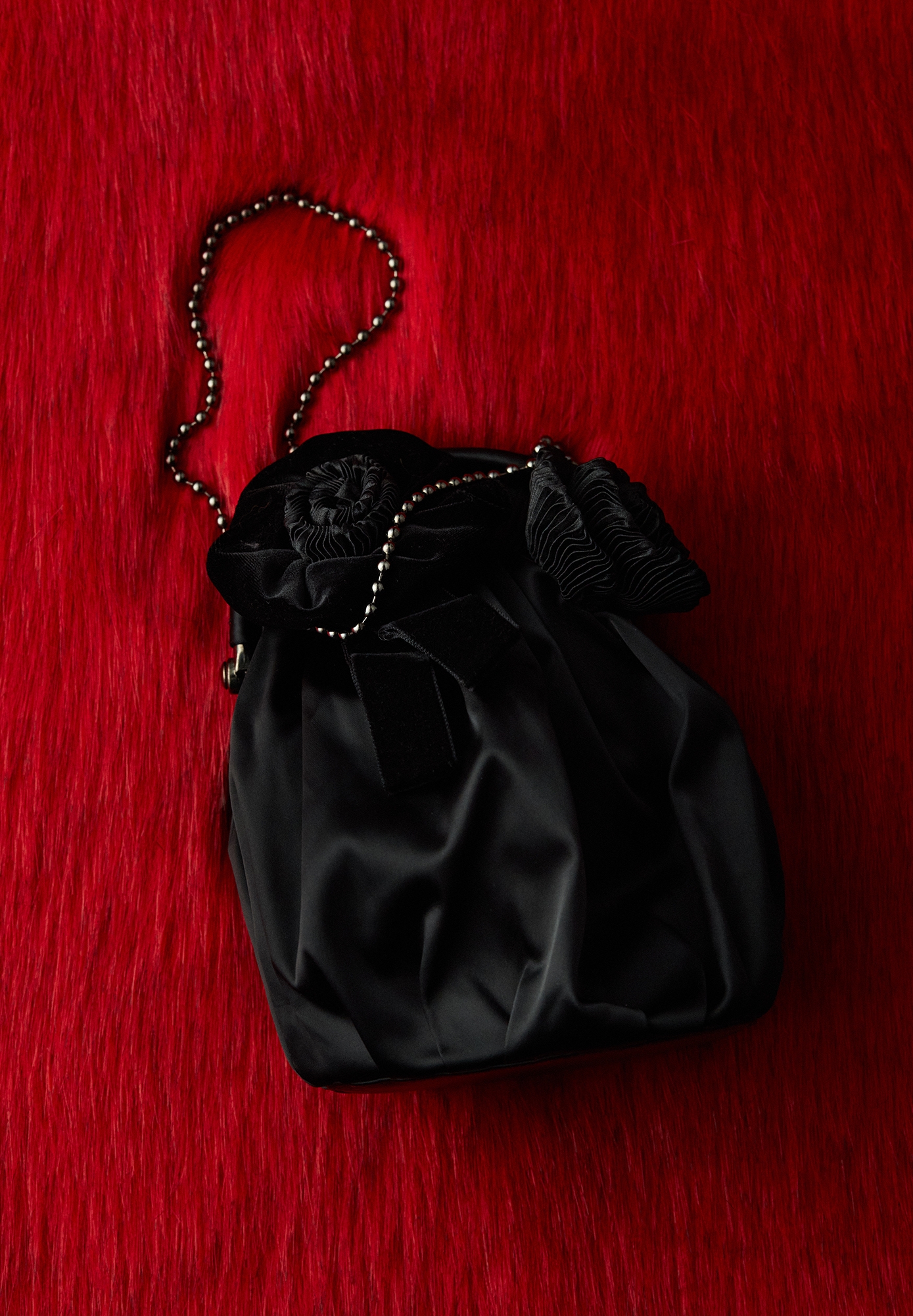 Атласная сумочка Les Tropeziennes с цветами