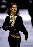 Золотистый винтажный пояс Gianni Versace