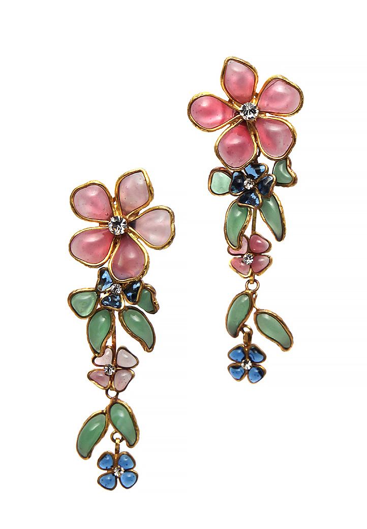 Кутюрные клипсы Chanel