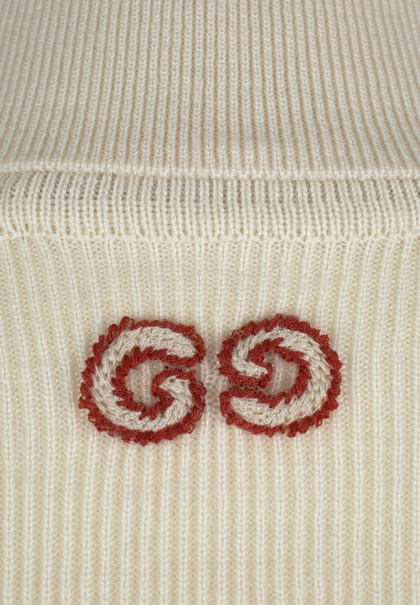 Светло-бежевая водолазка Gucci 