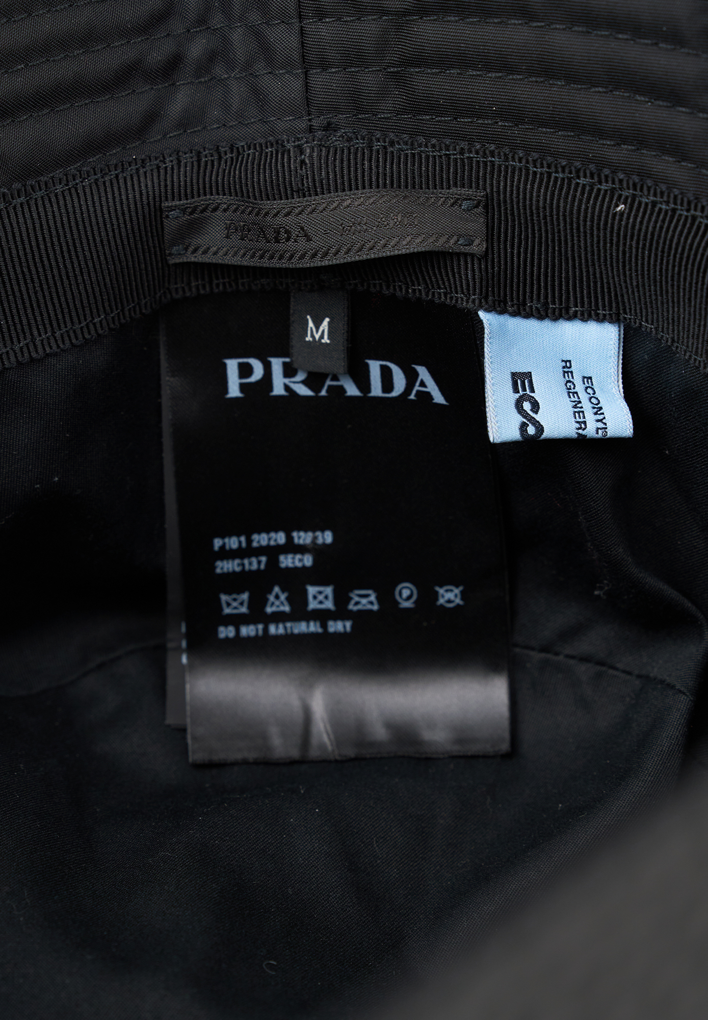 Черная панама Re-Nylon Prada