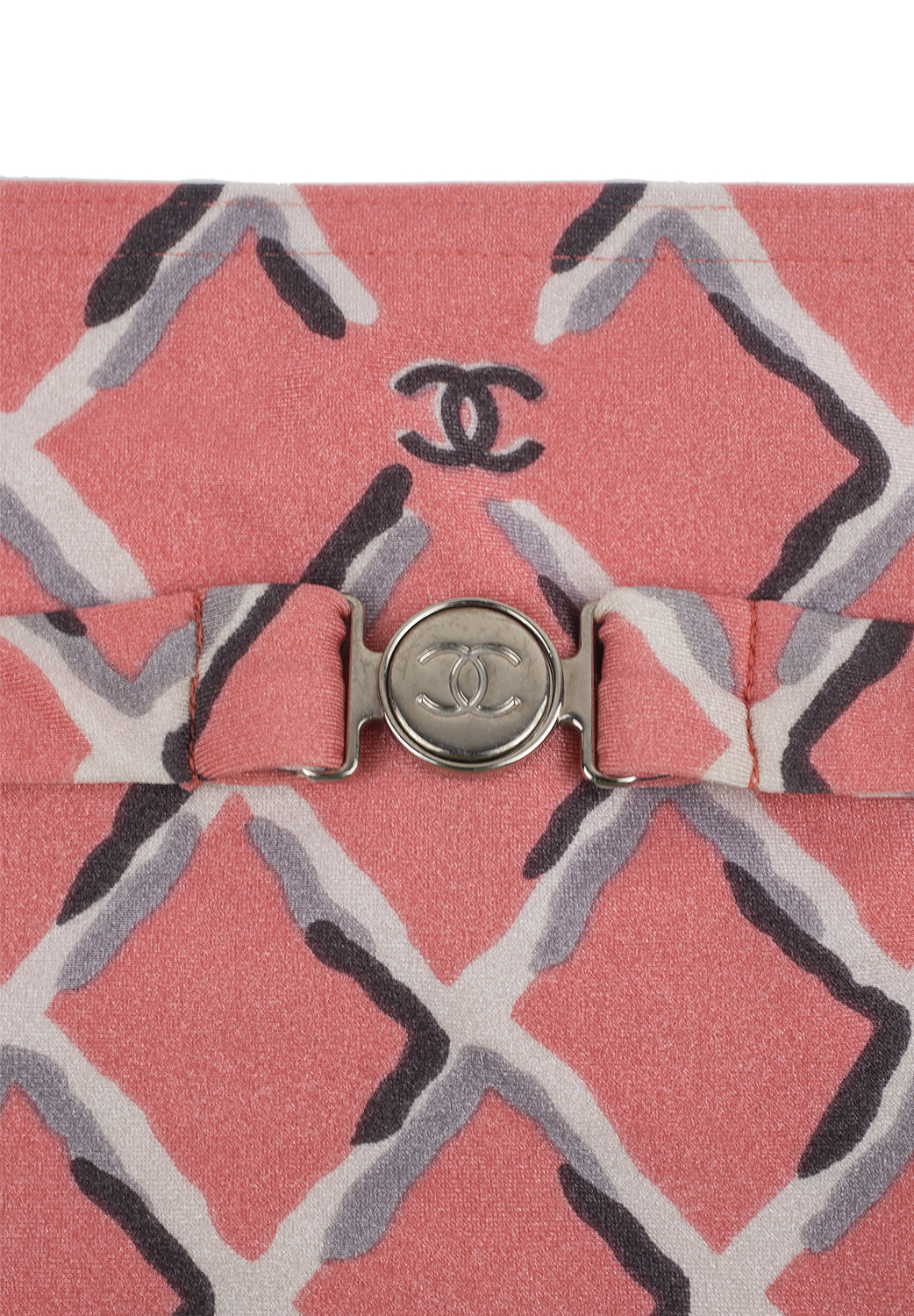 Розовый купальник Chanel