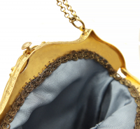 Бархатная сумка с бисером и бахромой