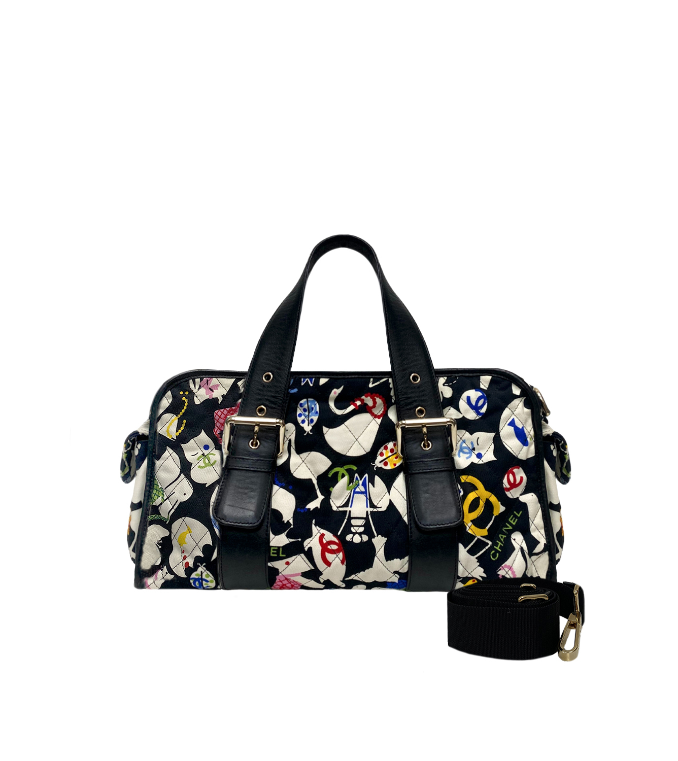 Тканевая сумка Chanel с логотипами